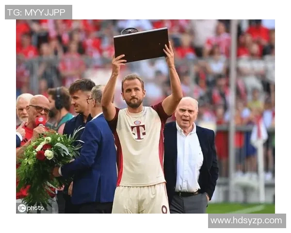 凯恩压哨点球绝平！77场80球，英格兰巨星书写德甲新传奇！